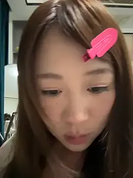 -YU- – webcam model profile photo Image 9