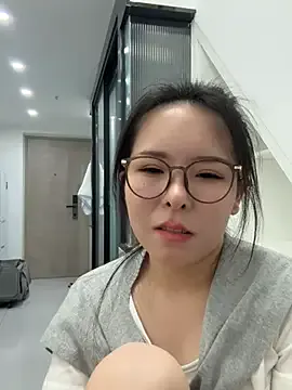 Rosannaprs – webcam model profile photo Image 6