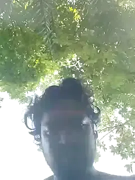 LisaPearly – webcam model profile photo Image 2