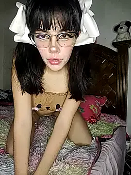 RidingChloe – webcam model profile photo Image 9