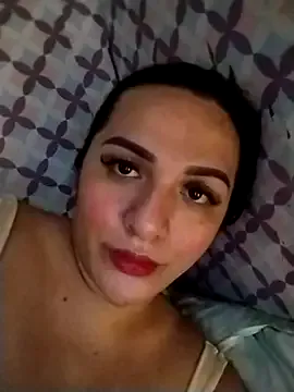 Nicoleevien – webcam model profile photo Image 3