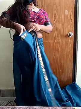 KimiKoda – webcam model profile photo Image 16