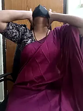 KimiKoda – webcam model profile photo Image 8