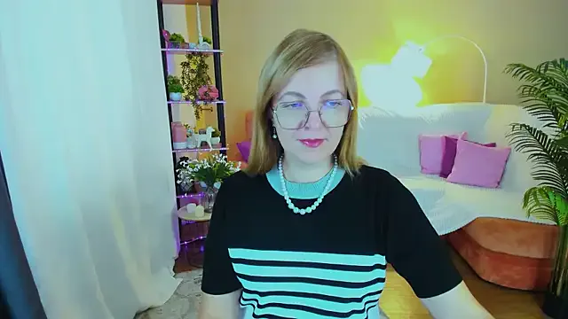 Bibabyblueeyes – webcam model profile photo Image 17