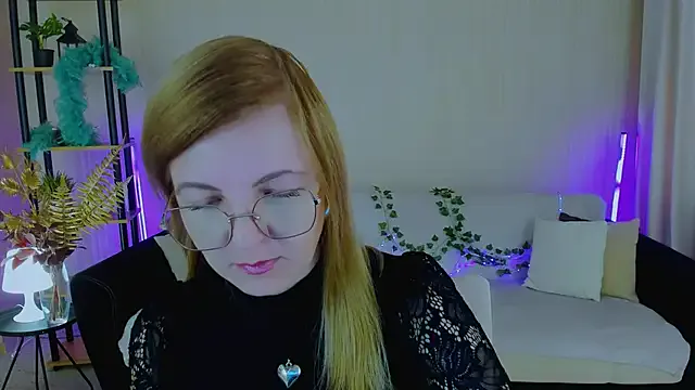 Bibabyblueeyes – webcam model profile photo Image 9