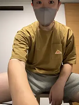 sherylov – webcam model profile photo Image 2