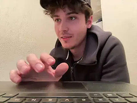 Yungstudbev Image 7