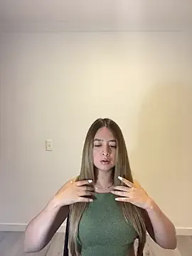 Bich69 – webcam model profile photo Image 18